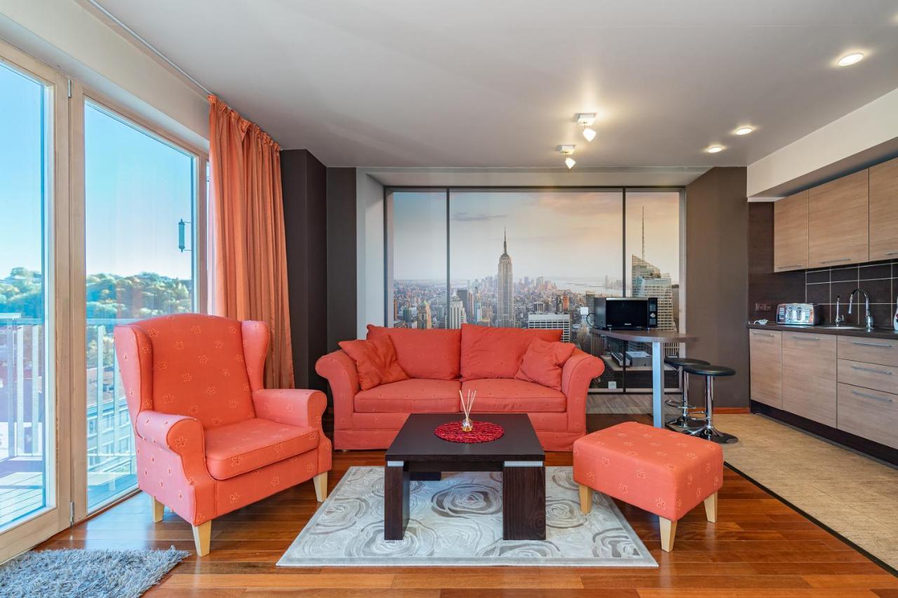 Panoramic City Centre Apartment By Polo Apartments Каунас Екстериор снимка
