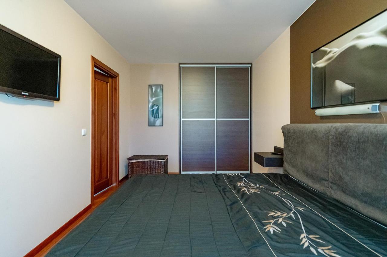 Panoramic City Centre Apartment By Polo Apartments Каунас Екстериор снимка